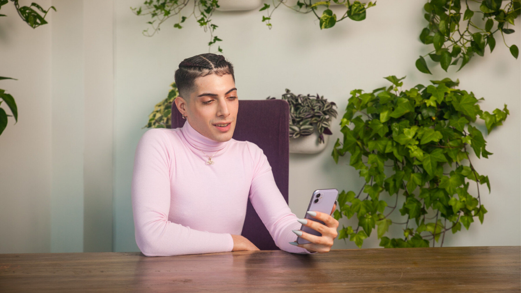 #TechReview | What does transition mean for a nonbinary person?